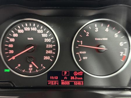 2014-BMW-1-Series-116i-5-dr-Auto_2
