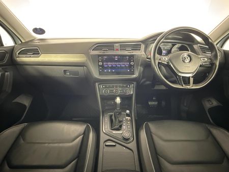 2018-Volkswagen-Tiguan-Allspace-20-TSI-Comfortline-4Motion-Auto-132kW_1