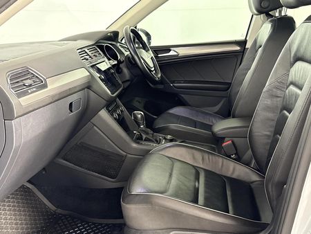2018-Volkswagen-Tiguan-Allspace-20-TSI-Comfortline-4Motion-Auto-132kW_8