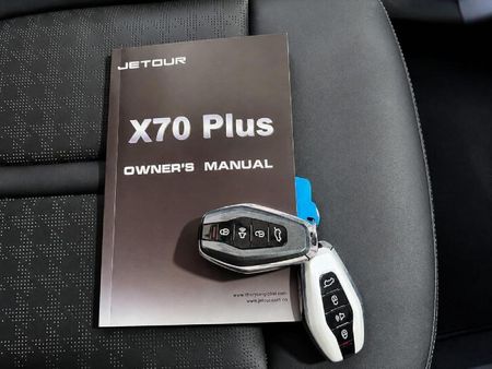 2026-Jetour-X70-Plus-15T-Momentum_12