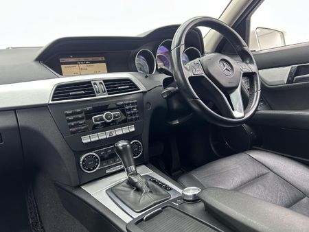 2011-Mercedes-Benz-C-Class-C-180-BE-Avantgarde-Auto_7