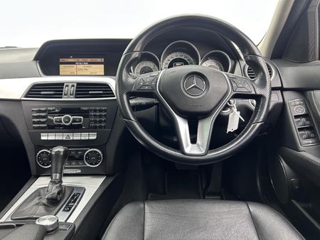 2011-Mercedes-Benz-C-Class-C-180-BE-Avantgarde-Auto_8