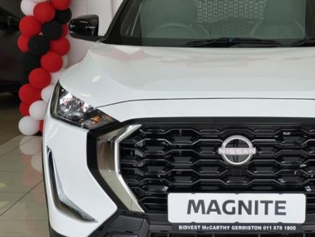2025-Nissan-Magnite-Move-10-Visia-FC-PV_7