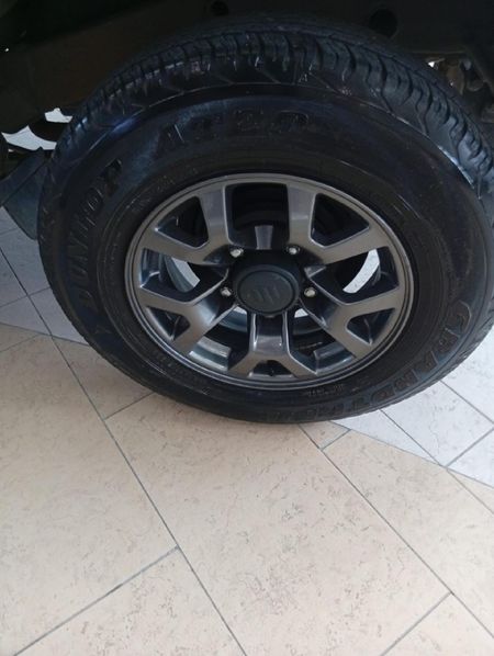 2020-Suzuki-Jimny-15-GLX-Auto_11