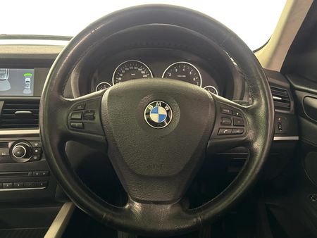 2012-BMW-X3-xDrive20i-Auto_11