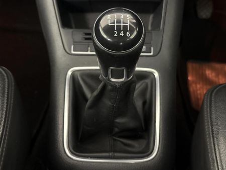 2013-Volkswagen-Tiguan-14-TSI-Bluemotion-Trend-Fun-90kW_10
