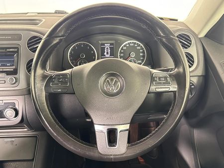 2013-Volkswagen-Tiguan-14-TSI-Bluemotion-Trend-Fun-90kW_11