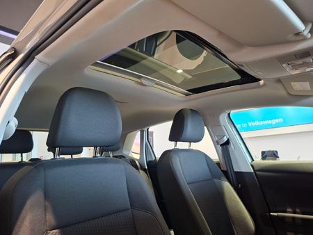 2026-Volkswagen-Polo-10-TSI-Life_10
