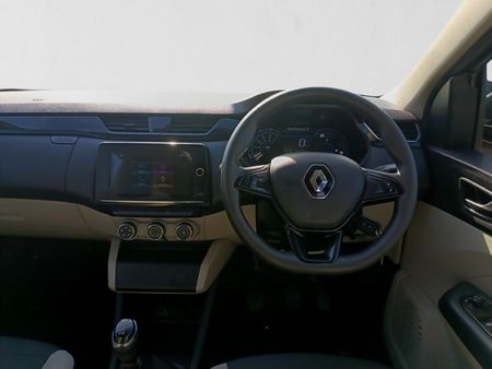 2024-Renault-Triber-10-Dynamique_16
