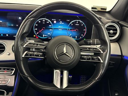 2021-Mercedes-Benz-E-Class-E-220d_13