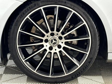 2021-Mercedes-Benz-E-Class-E-220d_17