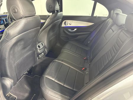 2021-Mercedes-Benz-E-Class-E-220d_3