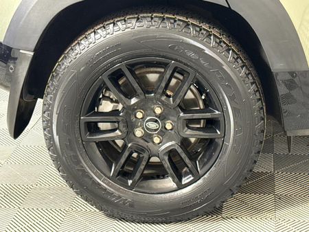 2021-Land-Rover-Defender-110-D300-SE-X-Dynamic-221kW_6