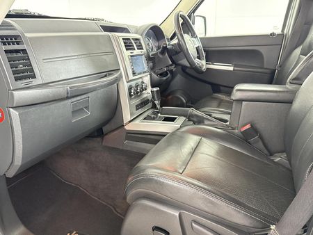 2010-Jeep-Cherokee-28-CRD-Limited-Auto_8