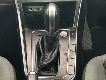 2018-Volkswagen-Polo-10-TSI-Highline-Auto-85kW_10