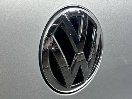 2018-Volkswagen-Polo-10-TSI-Highline-Auto-85kW_11