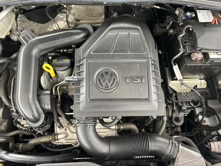 2018-Volkswagen-Polo-10-TSI-Highline-Auto-85kW_13