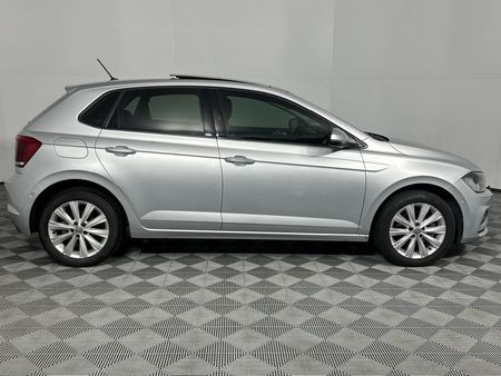2018-Volkswagen-Polo-10-TSI-Highline-Auto-85kW_17