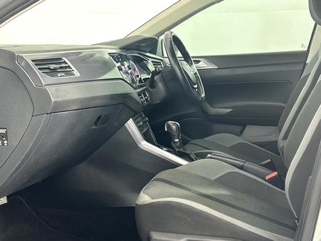 2018-Volkswagen-Polo-10-TSI-Highline-Auto-85kW_8