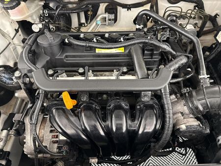 2021-Kia-Pegas-14-LX_13