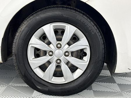 2021-Kia-Pegas-14-LX_5