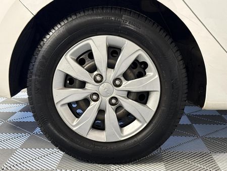 2021-Kia-Pegas-14-LX_7