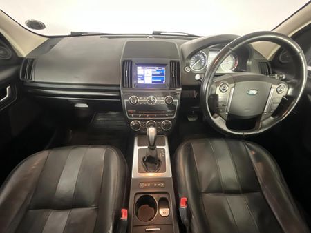 2013-Land-Rover-Freelander-II-22-SD4-SE-Auto_1