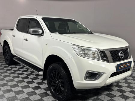 2017-Nissan-Navara-23D-SE-4x4-Double-Cab_13