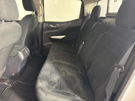 2017-Nissan-Navara-23D-SE-4x4-Double-Cab_2