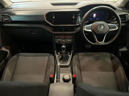 2019-Volkswagen-T-Cross-10-TSI-Comfortline-Auto_9