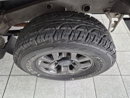 2018-Suzuki-Jimny-15-GLX_5