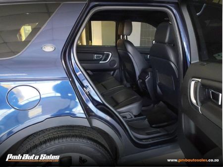 2017-Land-Rover-Discovery-Sport-20i4-D-HSE_19