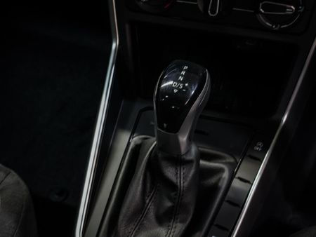 2026-Volkswagen-Polo-10-TSI-Life-Auto-DSG_6