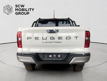 2026-Peugeot-Landtrek-19D-Allure-Double-Cab-Auto_4