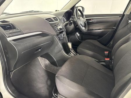 2017-Suzuki-Swift-12-GL-Auto_8