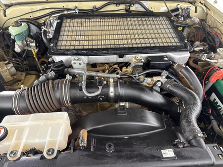2023-Toyota-Land-Cruiser-79-45-D-Double-Cab_9
