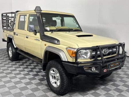 2023-Toyota-Land-Cruiser-79-45-D-Double-Cab_11
