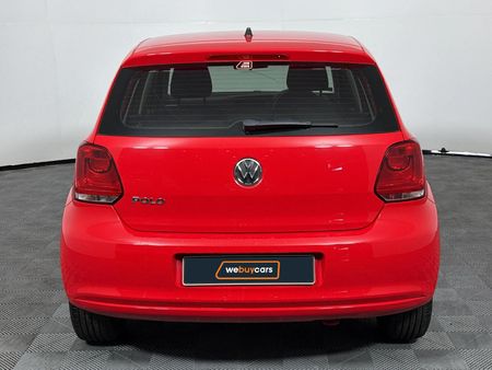 2012-Volkswagen-Polo-14-Comfortline-5-dr_18