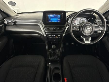 2024-Toyota-Urban-Cruiser-15-XS_1