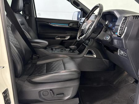 2023-Ford-Everest-30D-V6-Platinum-AWD-Auto_9