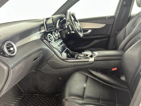 2016-Mercedes-Benz-GLC-250d-Off-Road_8