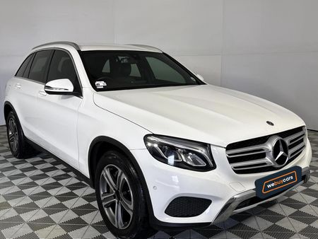 2018-Mercedes-Benz-GLC-220d_15
