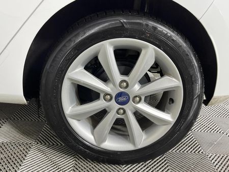 2021-Ford-Fiesta-10-EcoBoost-Titanium-Auto-5-dr_6