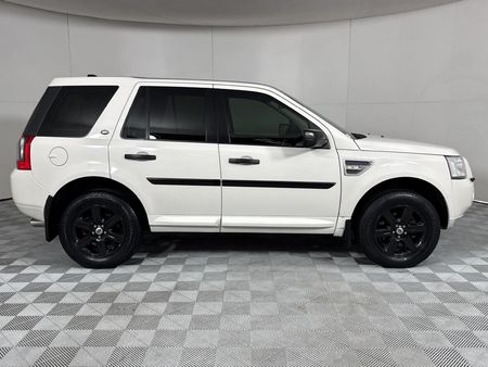 2010-Land-Rover-Freelander-II-22-TD4-SE-Auto_16