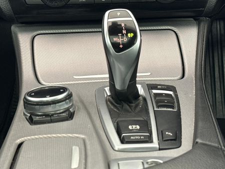 2014-BMW-5-Series-530d-M-Sport-Auto_10