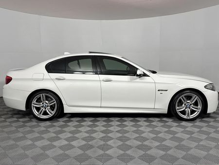 2014-BMW-5-Series-530d-M-Sport-Auto_17