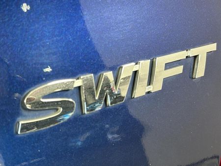 2024-Suzuki-Swift-12-GLX-Auto_11