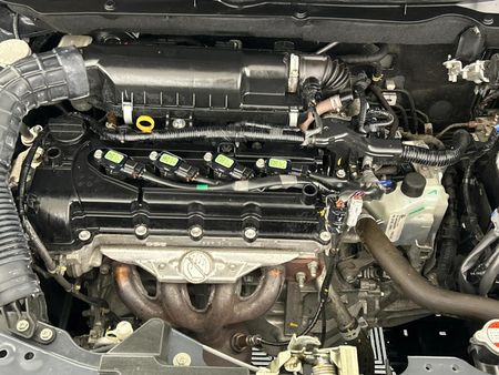 2024-Suzuki-Swift-12-GLX-Auto_13