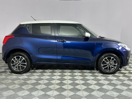 2024-Suzuki-Swift-12-GLX-Auto_17