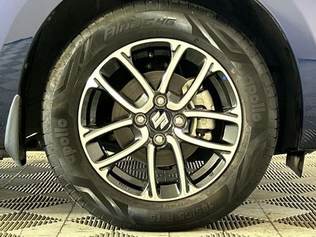 2024-Suzuki-Swift-12-GLX-Auto_5